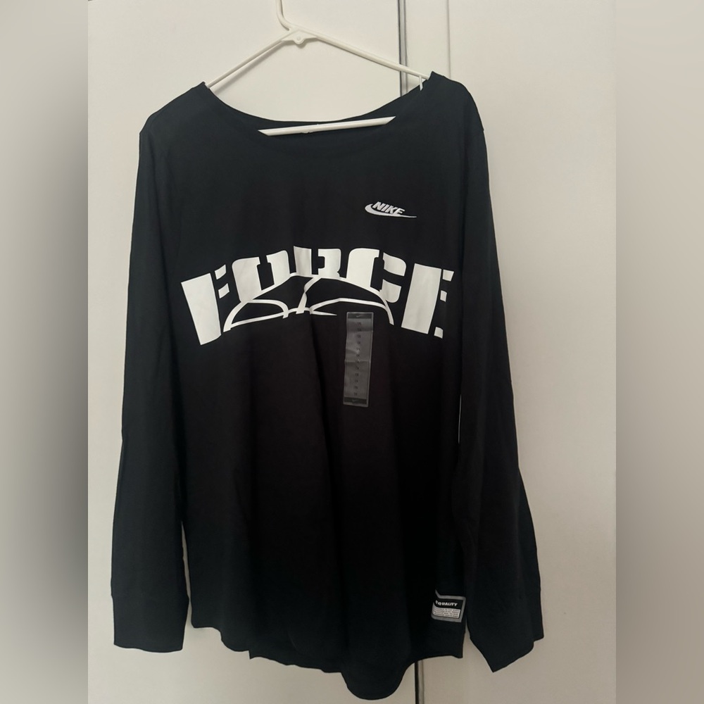 Nike Tee